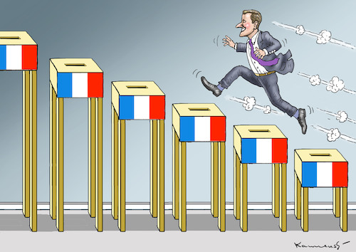 Cartoon: MACRONS WAHLMARATHON (medium) by marian kamensky tagged putinversteher,assange,emmanuel,macron,le,pen,präsidentenwahl,in,frankreich,putinversteher,assange,emmanuel,macron,le,pen,präsidentenwahl,in,frankreich