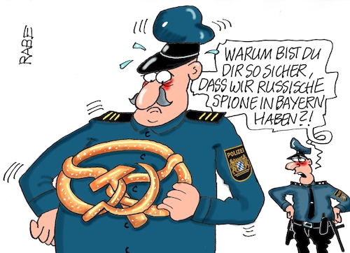 Cartoon: Bayern Spionage (medium) by RABE tagged söder,csu,klausur,klausurtagung,bayern,löwe,lorbeerkranz,rabe,ralf,böhme,cartoon,karikatur,pressezeichnung,farbcartoon,tagescartoon,friedrich,merz,union,münchen,spionage,spone,agenten,russland,putin,polizei,hammer,sichel,brezel,laugenbrezel,söder,csu,klausur,klausurtagung,bayern,löwe,lorbeerkranz,rabe,ralf,böhme,cartoon,karikatur,pressezeichnung,farbcartoon,tagescartoon,friedrich,merz,union,münchen,spionage,spone,agenten,russland,putin,polizei,hammer,sichel,brezel,laugenbrezel