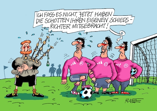 Cartoon: Dudelsack (medium) by RABE tagged fußball,fussball,bundesliga,meistertitel,fußballer,bayern,münchen,bayer,leverkusen,rabe,ralf,böhme,cartoon,karikatur,pressezeichnung,frabcartoon,tagescartoon,schild,meister,schuß,ecke,eckball,sport,em,europameisterschaft,schieri,schottland,dudelsack,fußball,fussball,bundesliga,meistertitel,fußballer,bayern,münchen,bayer,leverkusen,rabe,ralf,böhme,cartoon,karikatur,pressezeichnung,frabcartoon,tagescartoon,schild,meister,schuß,ecke,eckball,sport,em,europameisterschaft,schieri,schottland,dudelsack