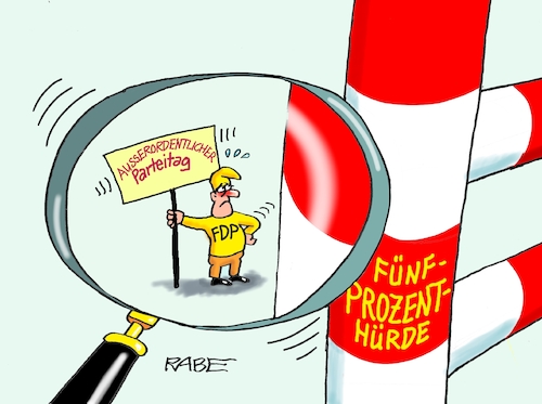 Cartoon: FDP dicke da (medium) by RABE tagged ampel,ampelregierung,rot,grün,gelb,fdp,spd,grüne,rabe,ralf,böhme,cartoon,karikatur,pressezeichnung,farbcartoon,tagescartoon,inflation,einkommen,rente,rentenpaket,bruch,streit,neuwahlen,wahlkampf,wahlprogramm,lindner,liberale,hürde,lupe,fünprozenthürde,einzug,bundestag,ampel,ampelregierung,rot,grün,gelb,fdp,spd,grüne,rabe,ralf,böhme,cartoon,karikatur,pressezeichnung,farbcartoon,tagescartoon,inflation,einkommen,rente,rentenpaket,bruch,streit,neuwahlen,wahlkampf,wahlprogramm,lindner,liberale,hürde,lupe,fünprozenthürde,einzug,bundestag