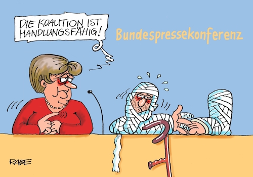 Cartoon: Sommerpressekonferenz (medium) by RABE tagged nahles,spd,sozialdemokraten,groko,umfragetief,scholz,rabe,ralf,böhme,cartoon,karikatur,pressezeichnung,farbcartoon,tagescartoon,ruine,koalition,koalitionsvetrag,bruch,drahtseil,union,cdu,prügelknaben,bundespressekonferenz,kanzleramt,sommerpressekonferenz,urlaub,sommerpause,journalisten,fragestunde,handlungsfähigkeit,krücke,krückstock,mull,verband,verbandsmull,kopf,arm,bein,nahles,spd,sozialdemokraten,groko,umfragetief,scholz,rabe,ralf,böhme,cartoon,karikatur,pressezeichnung,farbcartoon,tagescartoon,ruine,koalition,koalitionsvetrag,bruch,drahtseil,union,cdu,prügelknaben,bundespressekonferenz,kanzleramt,sommerpressekonferenz,urlaub,sommerpause,journalisten,fragestunde,handlungsfähigkeit,krücke,krückstock,mull,verband,verbandsmull,kopf,arm,bein