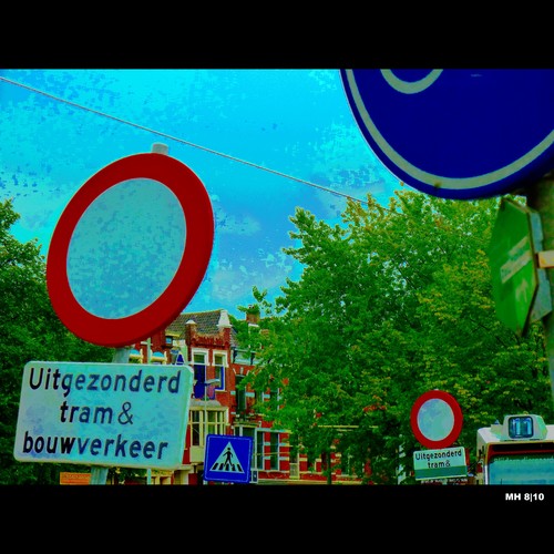 Cartoon: MH - Traffic Signs IV (medium) by MoArt Rotterdam tagged rotterdam,rotterdamcentralstation,traffic,trafficsign,rotterdamcs,verkeersbord,verkeersbordenchaos,tram,werkzaamheden