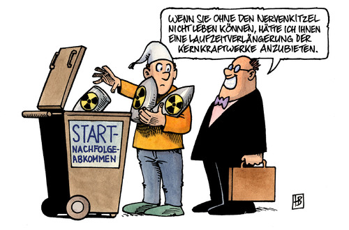 Cartoon: START-Abkommen (medium) by Harm Bengen tagged start,abkommen,usa,russland,deutschland,atomwaffen,frieden,abruestung,atomkraft,atomkraftwerke,kernkraft,laufzeit,verlaengern,atommuell,entsorgung,muell,nervenkitzel,prag,obama,medwedjew,start,abkommen,usa,russland,deutschland,atomwaffen,frieden,atomkraftwerke,atomkraft,kernkraft,laufzeit,verlägern,abrüstung,entsorgung,atommuell,waffen,krieg