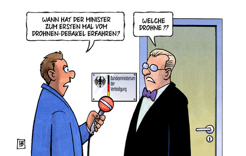 Cartoon: Welche Drohne (medium) by Harm Bengen tagged drohne,debakel,affäre,demaiziere,verteidigungsminister,verteidigungsministerium,eurohawk,euro,hawk,geld,kosten,interview,harm,bengen,cartoon,karikatur,drohne,debakel,affäre,demaiziere,verteidigungsminister,verteidigungsministerium,eurohawk,euro,hawk,geld,kosten,interview,harm,bengen,cartoon,karikatur