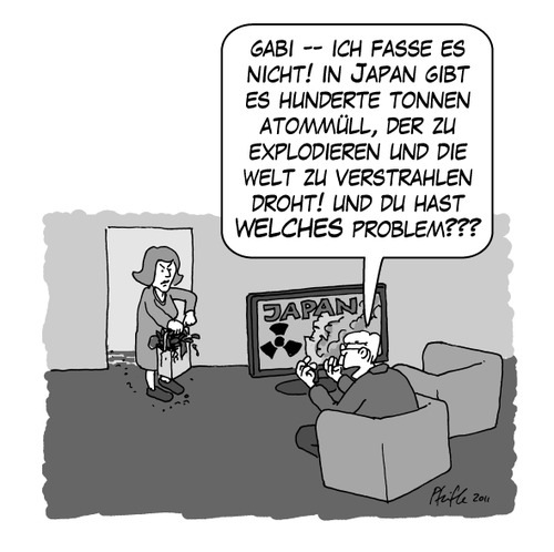 Cartoon: Abfallprobleme (medium) by Andreas Pfeifle tagged müll,atommüll,japan,fukushima,ehepaar,beziehung,verständigungsprobleme,nuklear,katastrophe,relativ