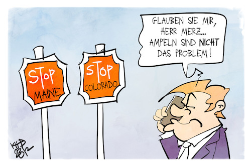 Cartoon: Stopp für Trump (medium) by Kostas Koufogiorgos tagged trump,darf,auch,in,maine,nicht,an,den,vorwahlen,teilnehmen,trump,darf,auch,in,maine,nicht,an,den,vorwahlen,teilnehmen